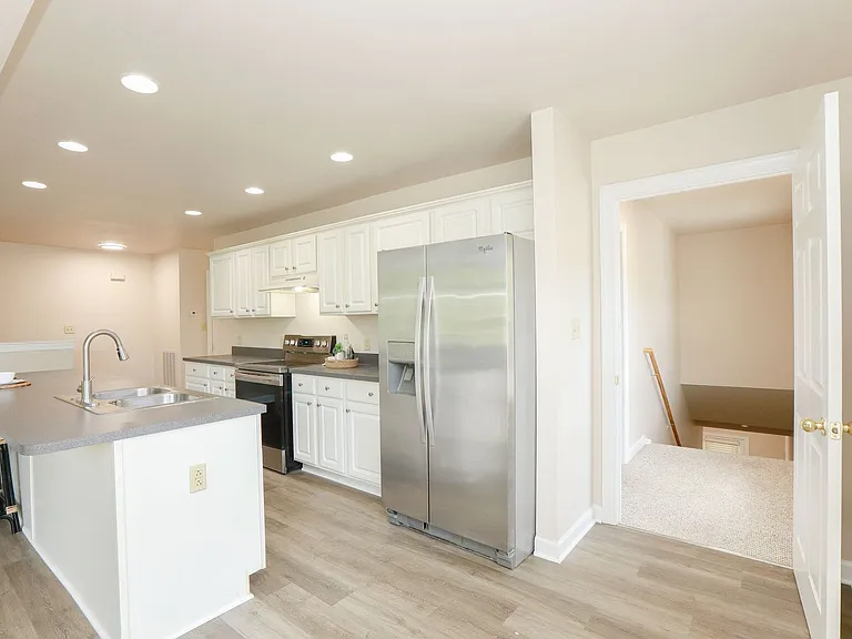179 Herman Melville Ave — Photo 14