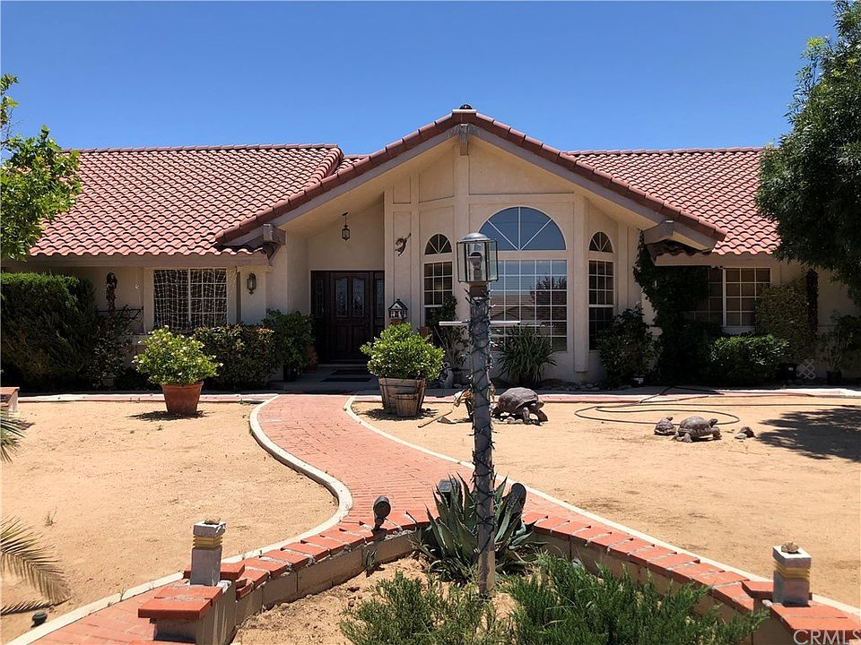 1st image of 18019 Mojave St