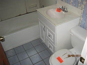 2nd image of 455 1st Ave