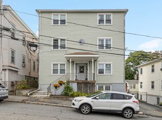 11 Columbia Rd APT 2, Wakefield, MA 01880