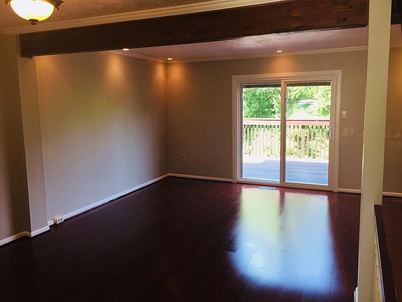 5th image of 2603 Hawthorne Dr