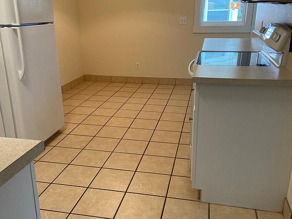 5th image of 1734 Valleywood Ct APT 2