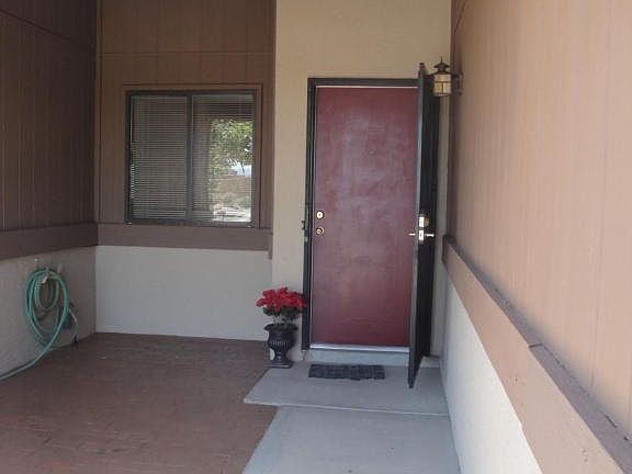 5th image of 7823 Wagon Mound Ct NW