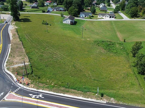 2nd image of 3780 Barbourville Rd