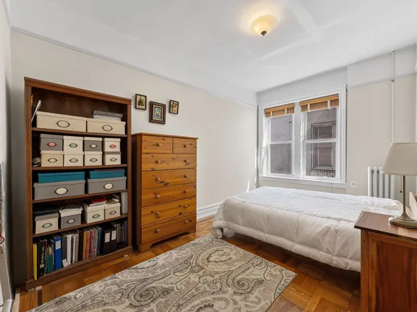 521 41st Street image 15 of 21