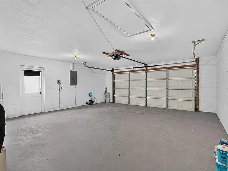 11 Walnut Pl — Photo 17
