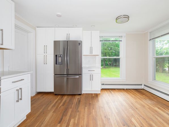 389 Poplar Hill Rd