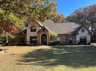 5306 Briarcreek Dr, Durant, OK 74701