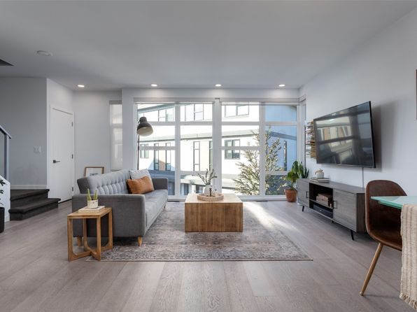 1515 Highland Dr N UNIT 4, Kelowna, BC V1Y 0C9