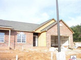 415 Peace Rollins Ct, Kernersville, NC 28284