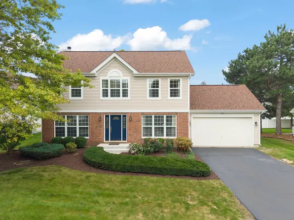 71 Cold Spring Ct, Aurora, IL 60506