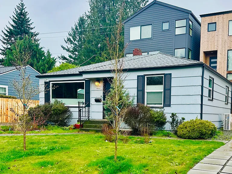 4027 51st Ave SW — Photo 18