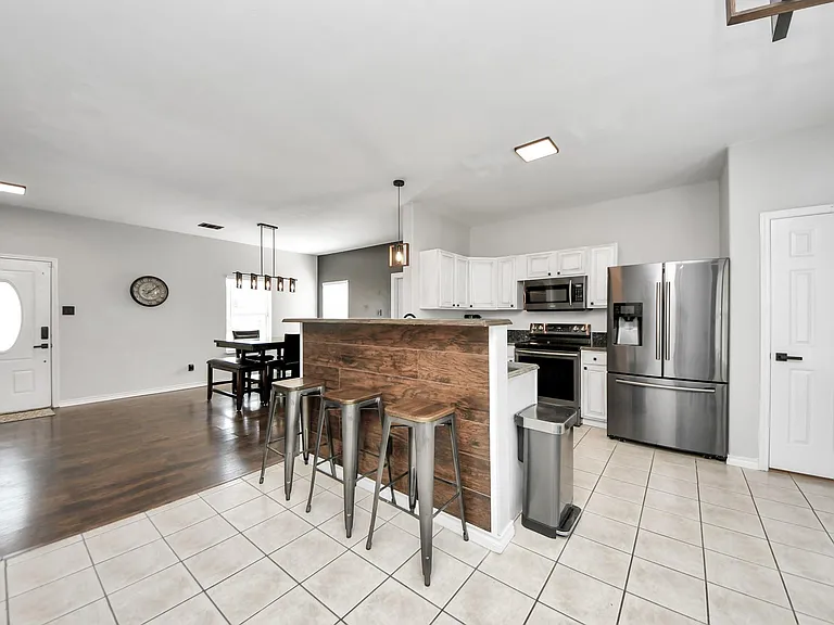 1603 Dove Run — Photo 8
