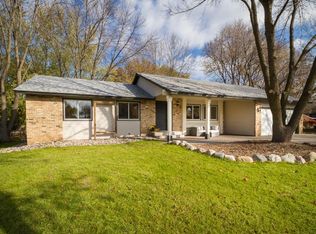 11307 River Hills Dr W, Burnsville, MN 55337