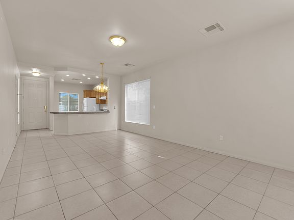 3rd image of 8283 Misty Sage St