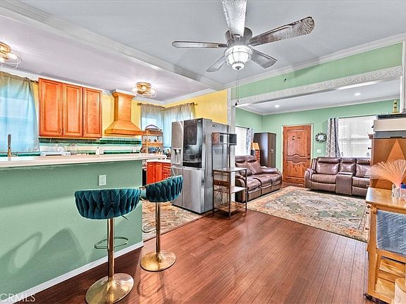 4th image of 4026 Josephine St