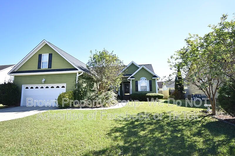 5607 Walking Trail Way