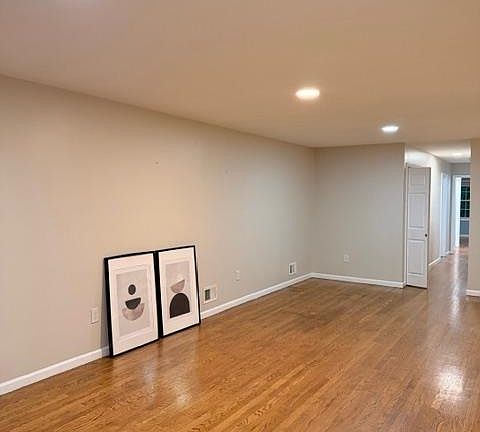 3rd image of 347 Palisade Ave #1