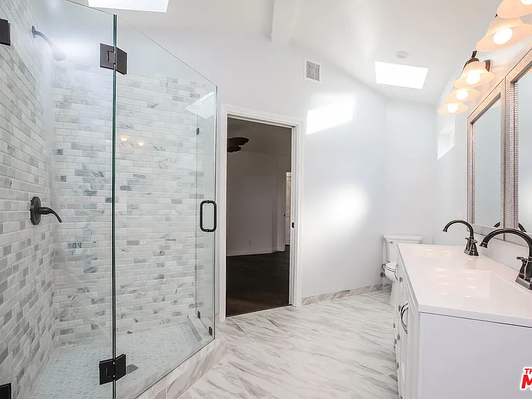 6147 Will Rogers St — Photo 12