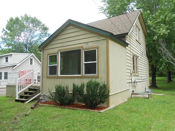 2nd image of 1257 County Road C E