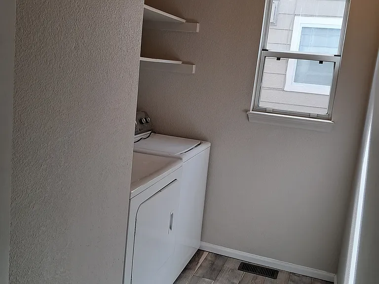 13390 Race St — Photo 18