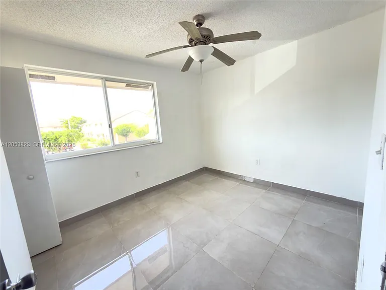 14010 NE 3rd Ct #1 — Photo 11