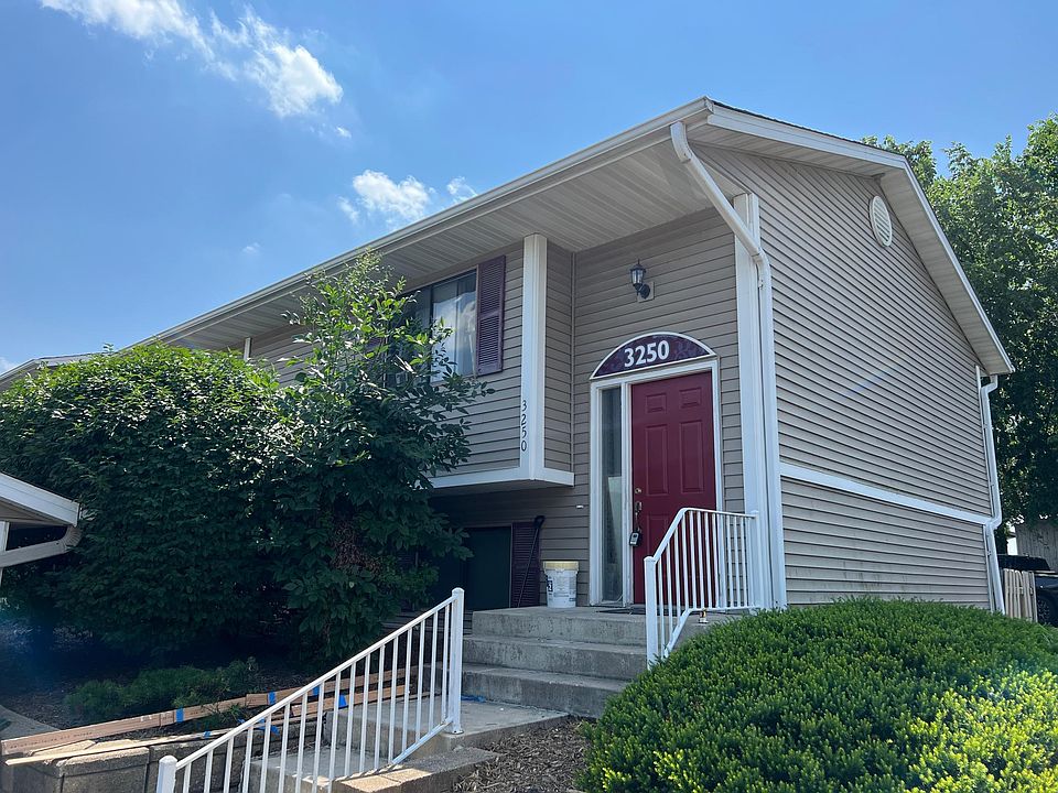 2nd image of 3250 Dodd Ln