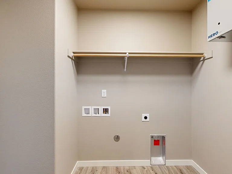 1189 Ava St — Photo 20