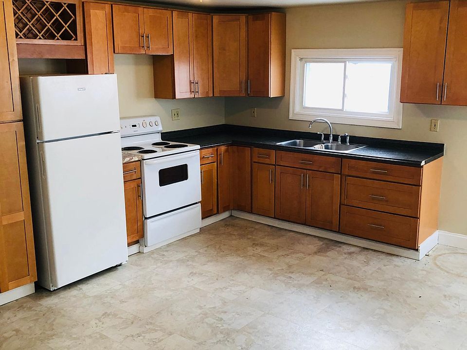 1st image of 55 Franklin St