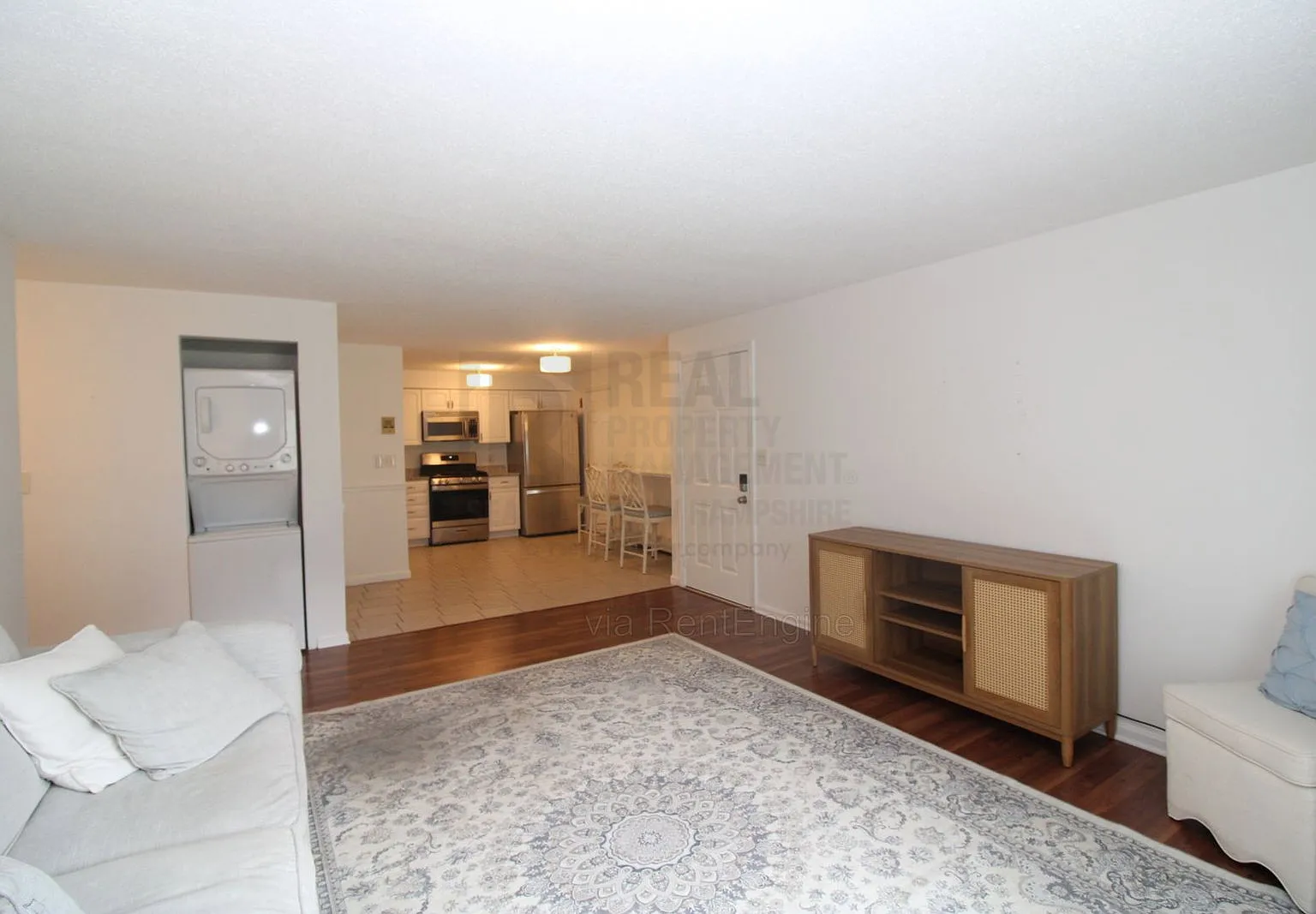 2 bed, 2.0 bath, 958 sqft, $2,395 — Photo 4