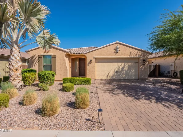 2680 E DANIEL Drive, Gilbert, AZ 85298