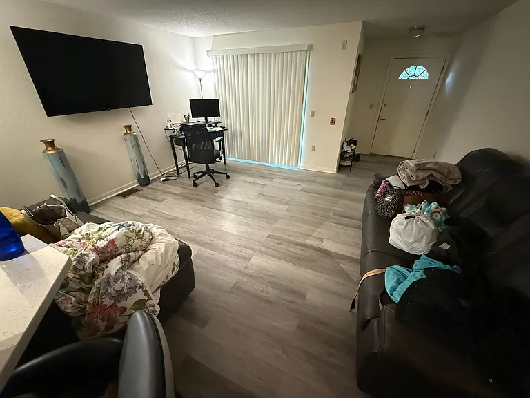 The Parkridge Apartments — Photo 1