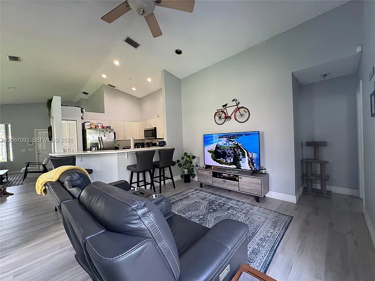 825 Falling Water Rd — Photo 4