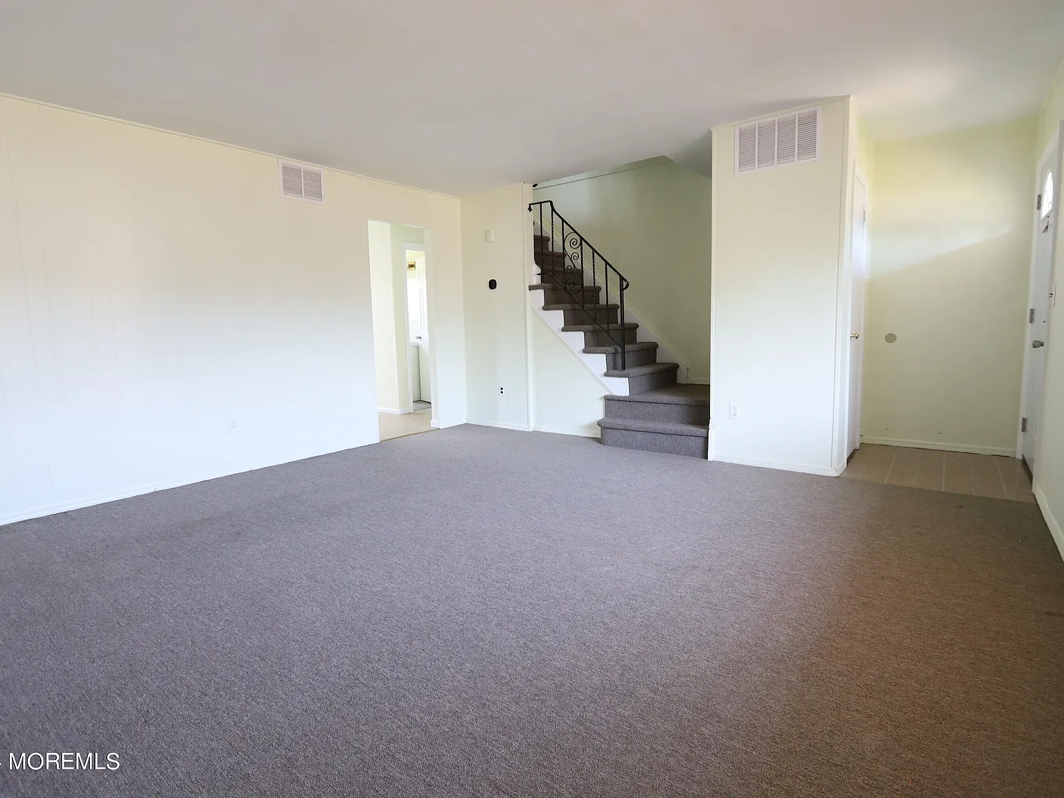 3 bed, 1.5 bath, 1154 sqft, $2,600 — Photo 4