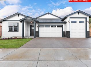 3365 NE Justus Ave, Estacada, OR 97023