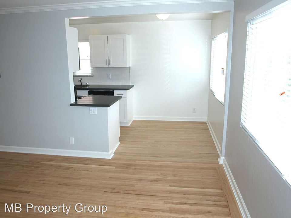 1st image of 433 34th Ave APT 7
