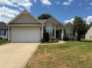 366 Cedar Hollow Dr, Bowling Green, KY 42101