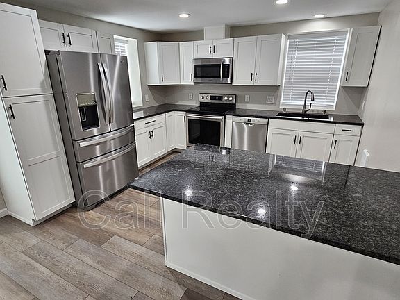 5th image of 12324 E Broadway Ave APT 2