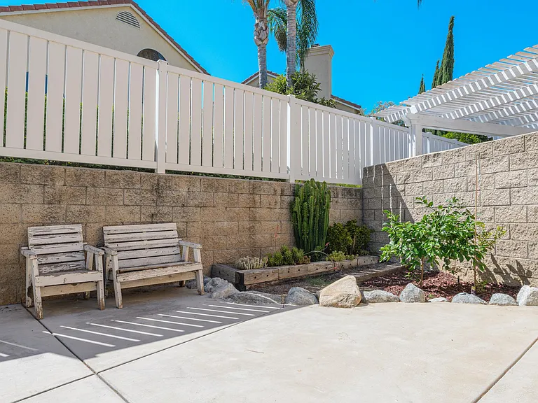 14714 Burgundy Pl — Photo 29