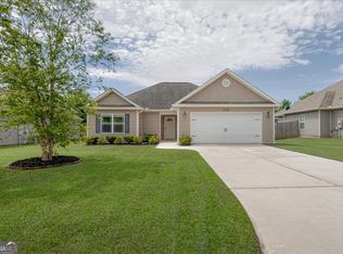 125 Worchester Cir, Perry, GA 31069