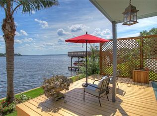 160 Clear Water St W, Montgomery, TX 77356