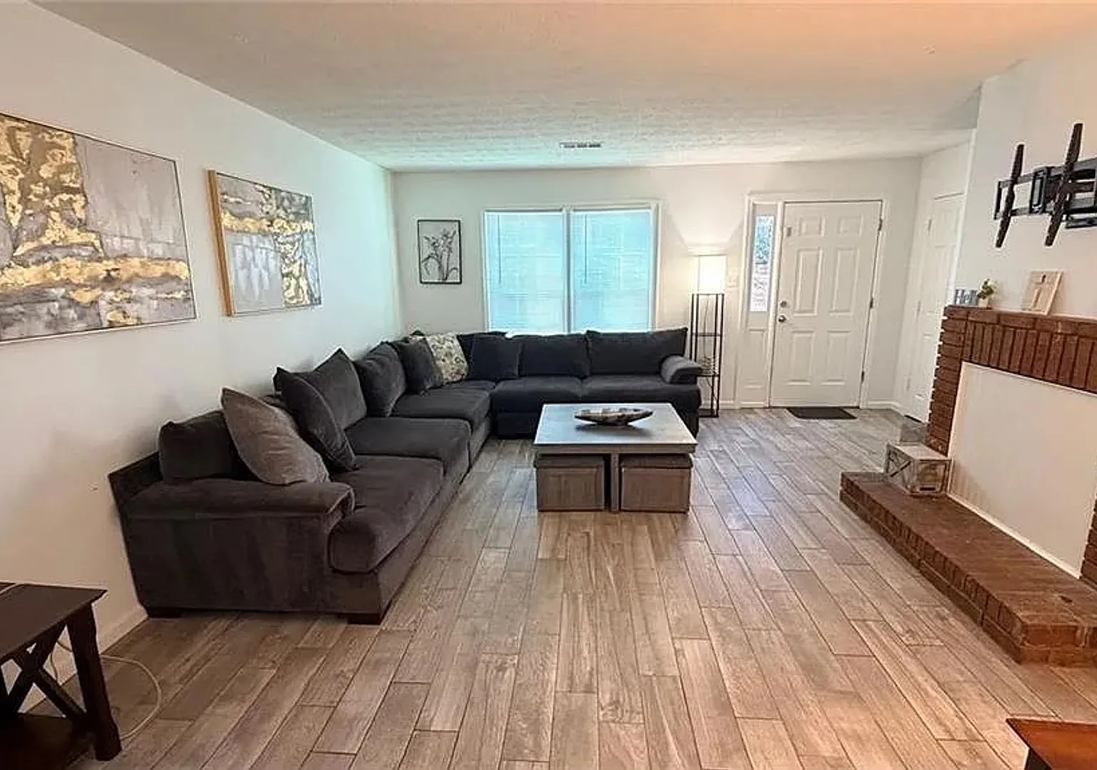 Room in 2 Bedroom Home at Mill Creek Pl — Photo 2