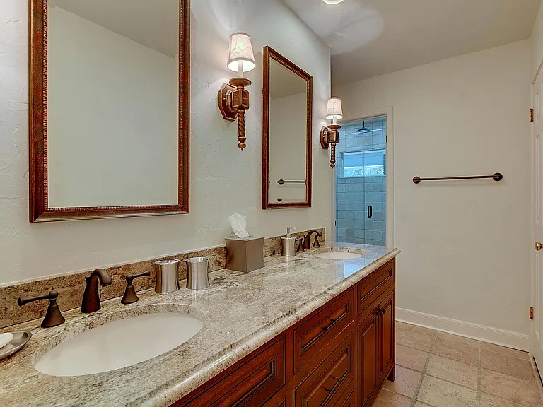 4707 Mantle Dr — Photo 17
