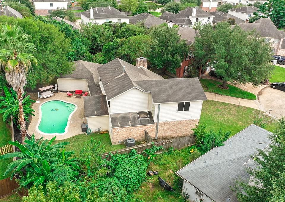 1st image of 10506 Mills Cove St