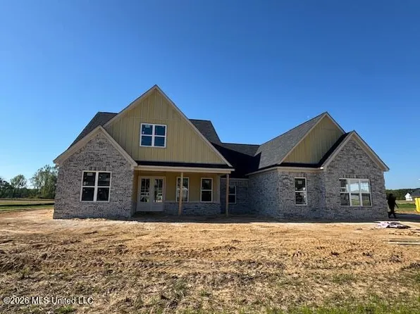 1701 Tributary Dr, Hernando, MS 38632
