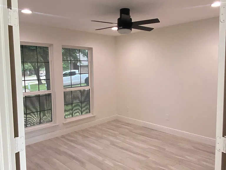 421 Tallowtree Dr #1 — Photo 10