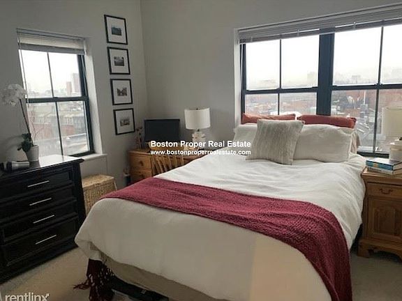 1661 Washington St. #601 Boston - South End Unit Photo 4