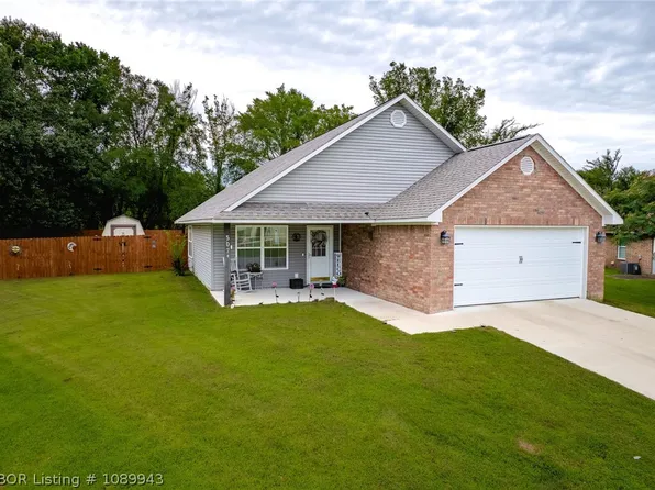 507 Cherokee Rose Rd, Muldrow, OK 74948