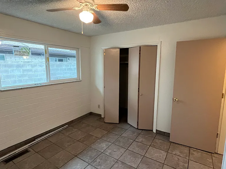516 Madeira Dr SE #3 — Photo 17