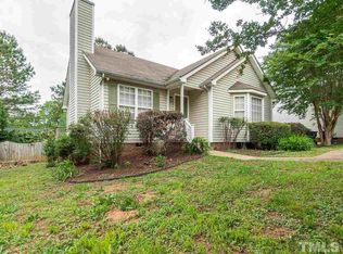 2624 Scattered Oak Ct, Raleigh, NC 27603